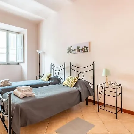 Sant'ambrogio Charming *