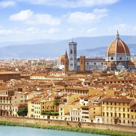 Daire Sant'ambrogio Charming